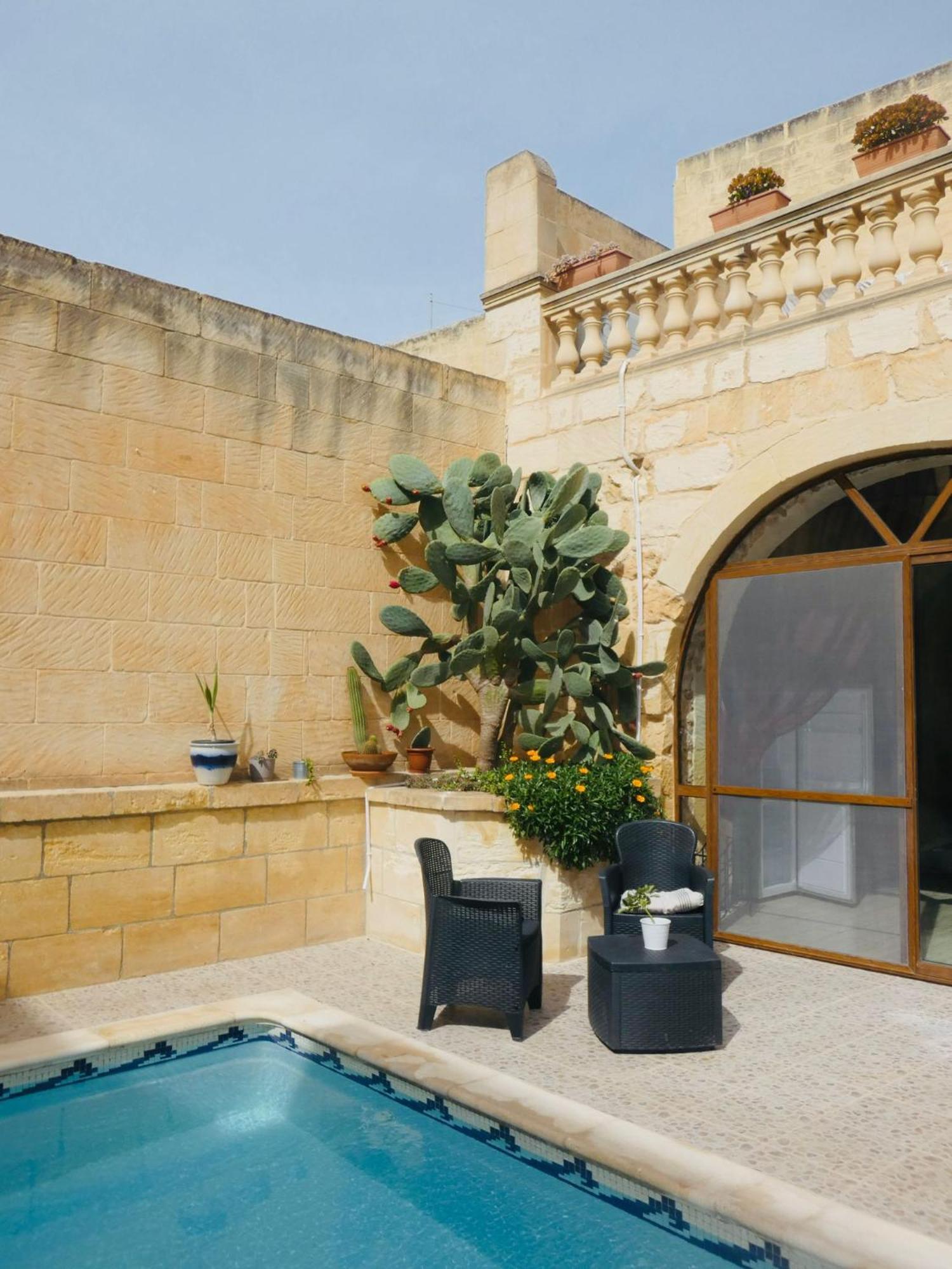 A La Maison B&B Xaghra Ngoại thất bức ảnh
