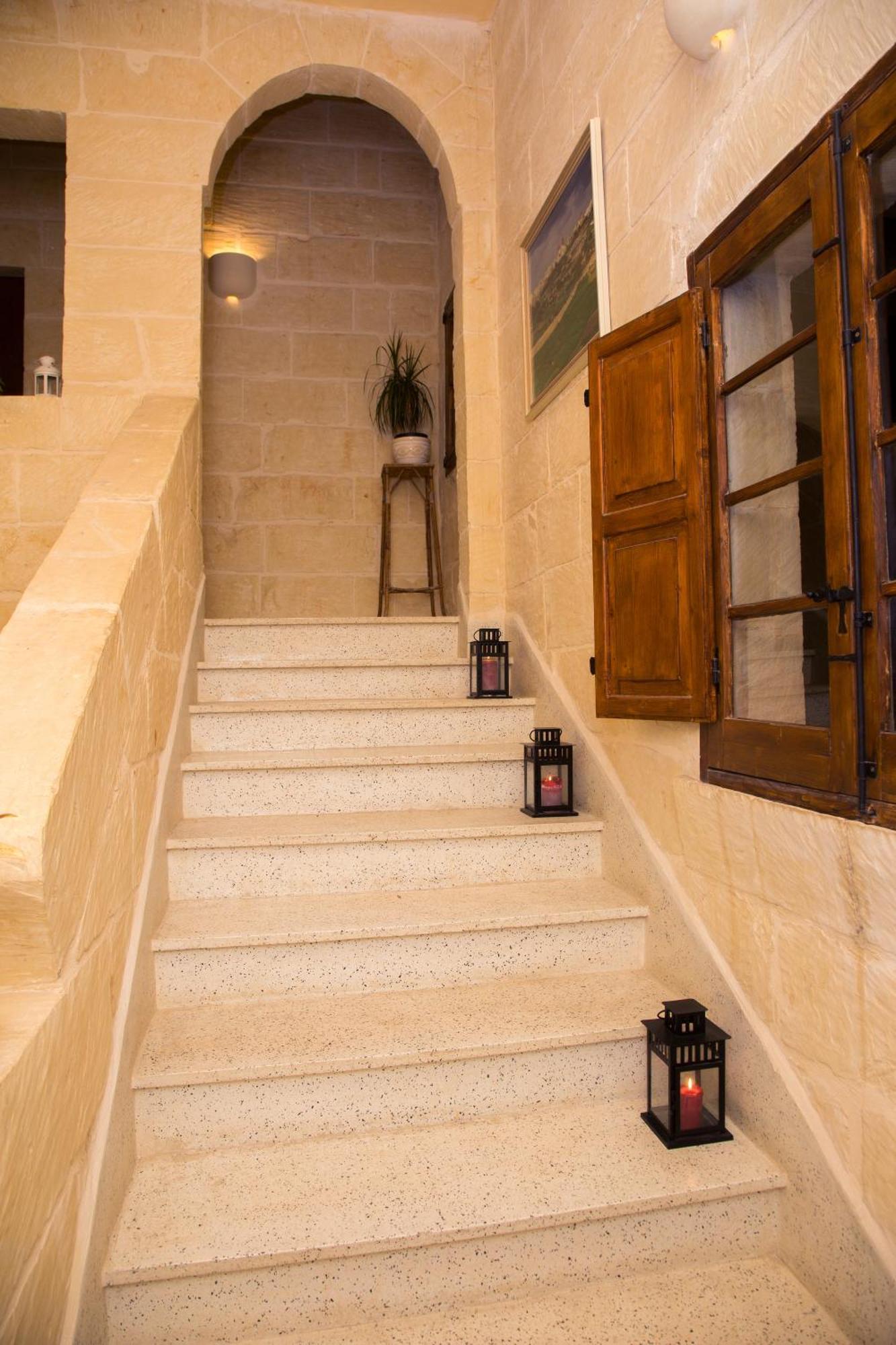 A La Maison B&B Xaghra Ngoại thất bức ảnh